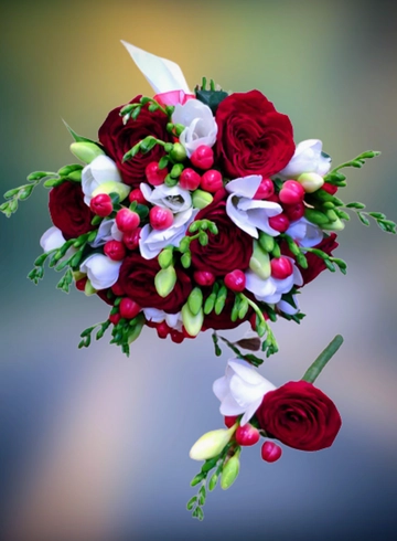 Свадебный букет «Azure» от интернет-магазина цветов в 